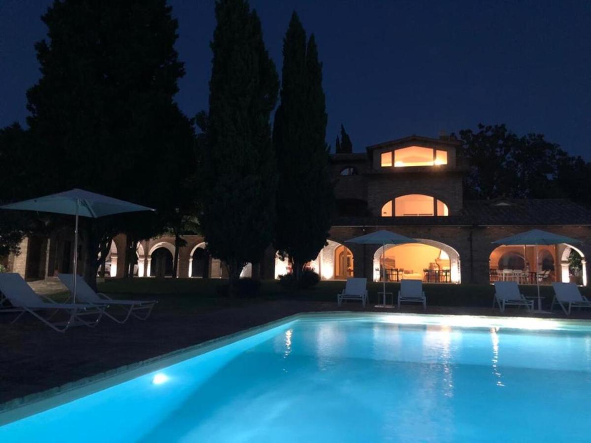 Miataland Bed & Breakfast Collazzone Bagian luar foto